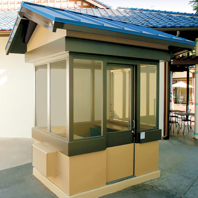 Japanese Village Retail Kiosk Booth