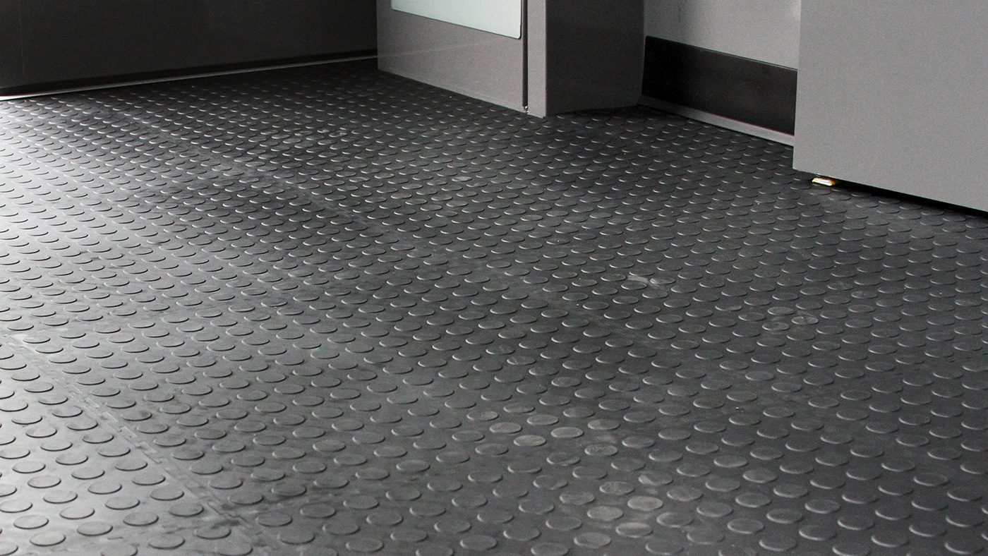 12-gauge galvanized steel plate floor
